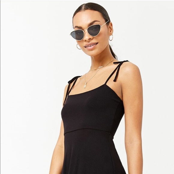 F21 black skater dress - Picture 2 of 14